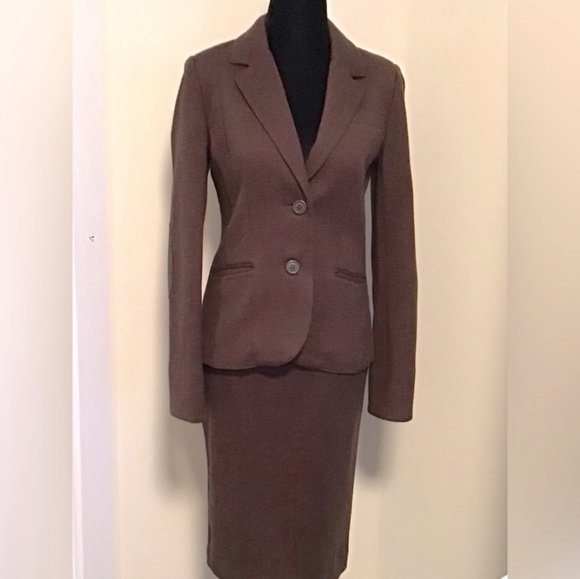 Joules Brown Herringbone Skirt Suit - size 6 - Picture 1 of 13